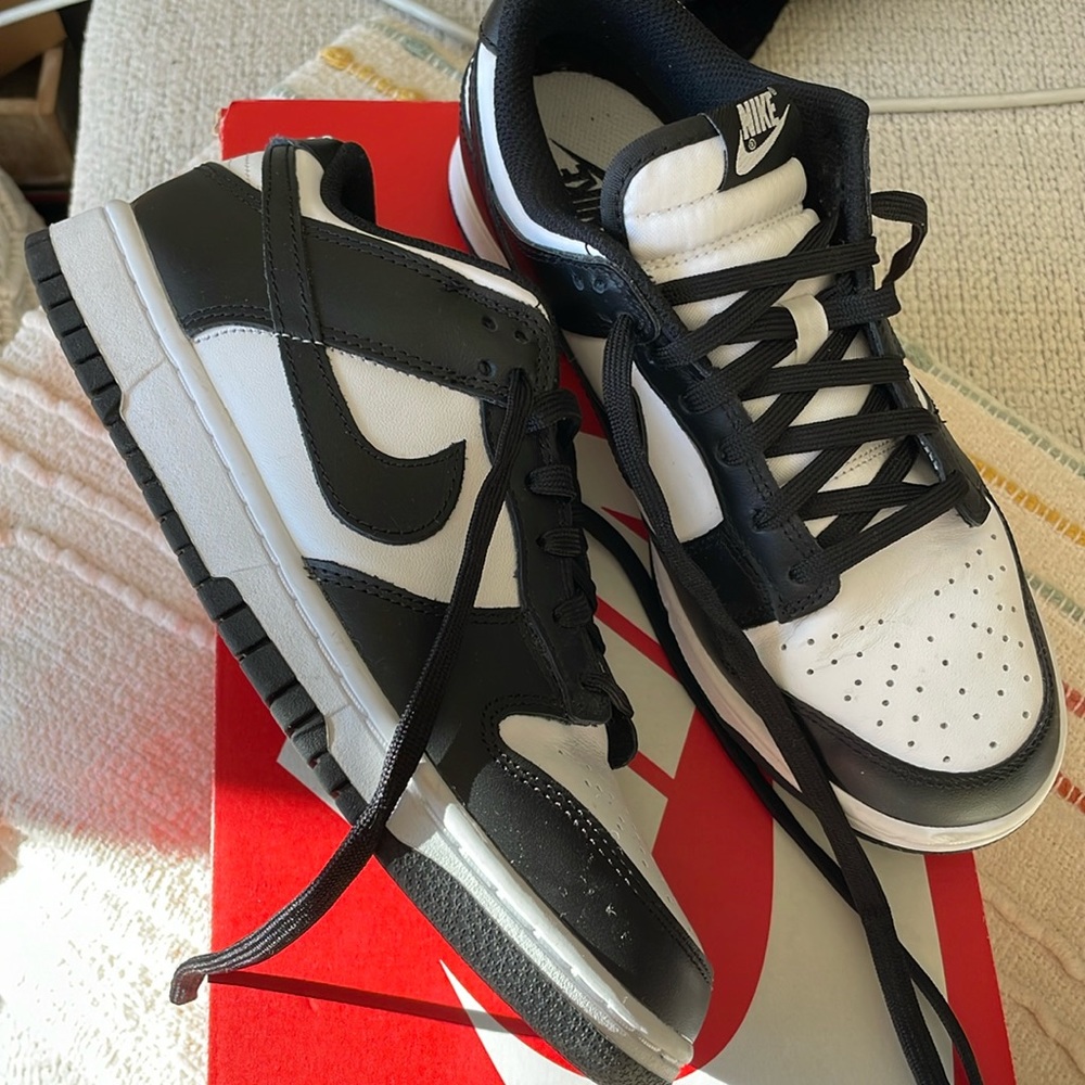 Nike Dunk Low Panda